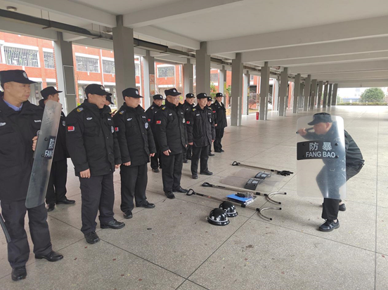 筑牢安全防線，護航復工復產 ——郴投集團保安公司人防項目保安員專項培...